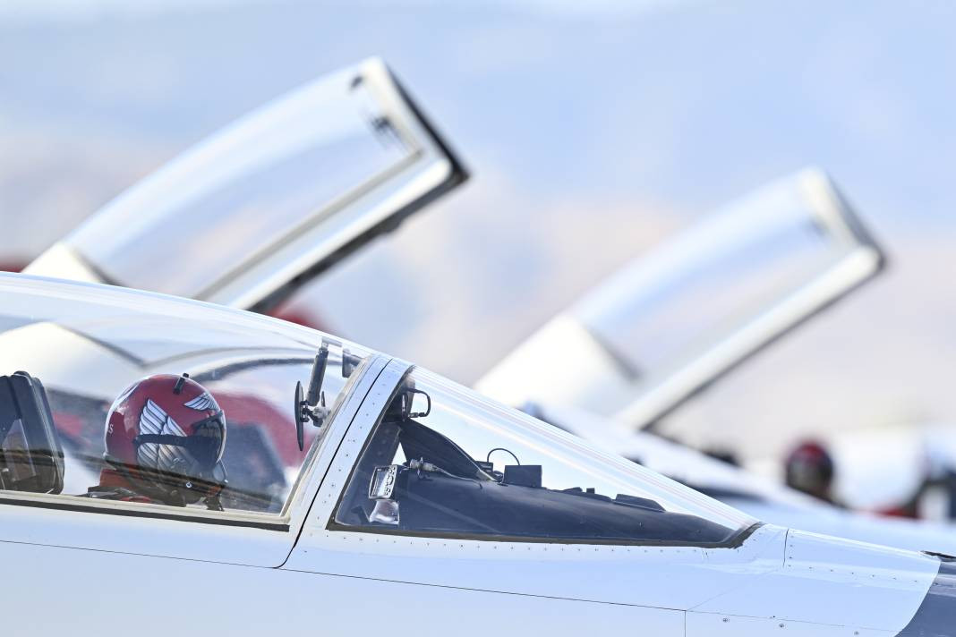 Türk Yıldızları’ndan 30 Ağustos’ta Anıtkabir’de saygı uçuşu - Resim: 41